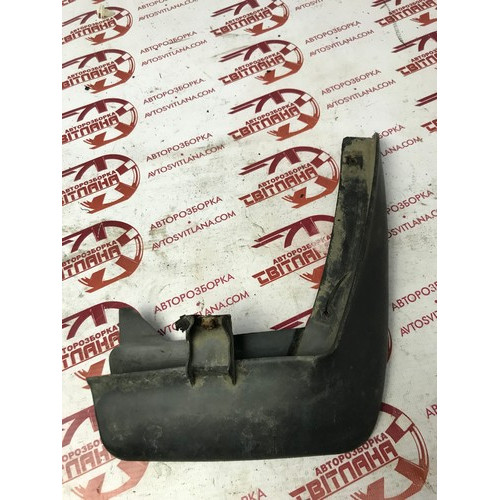 Брызговик задний правый Kia Sorento 2002-2009 868423E000